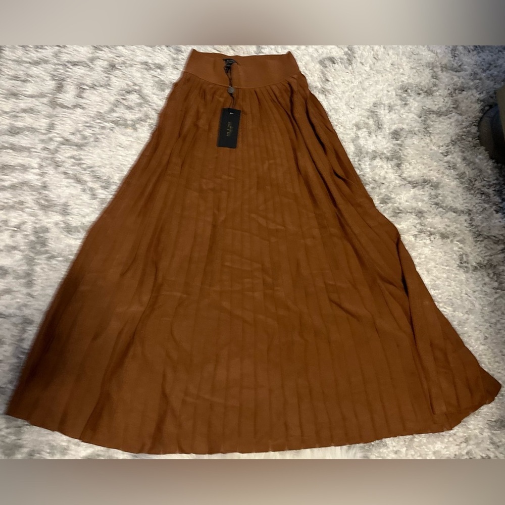 RAG & BONE NWT Esme Pleated Midi Skirt in Brown— Size XS - Picture 6 of 9
